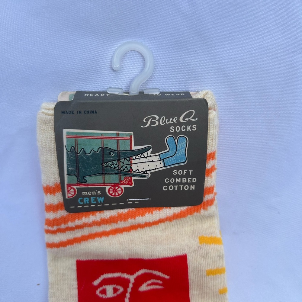 Blue Q Cream Crew Socks with Red, Orange, Yellow & Teal Accents size 7-12 NWT - Picture 2 of 5